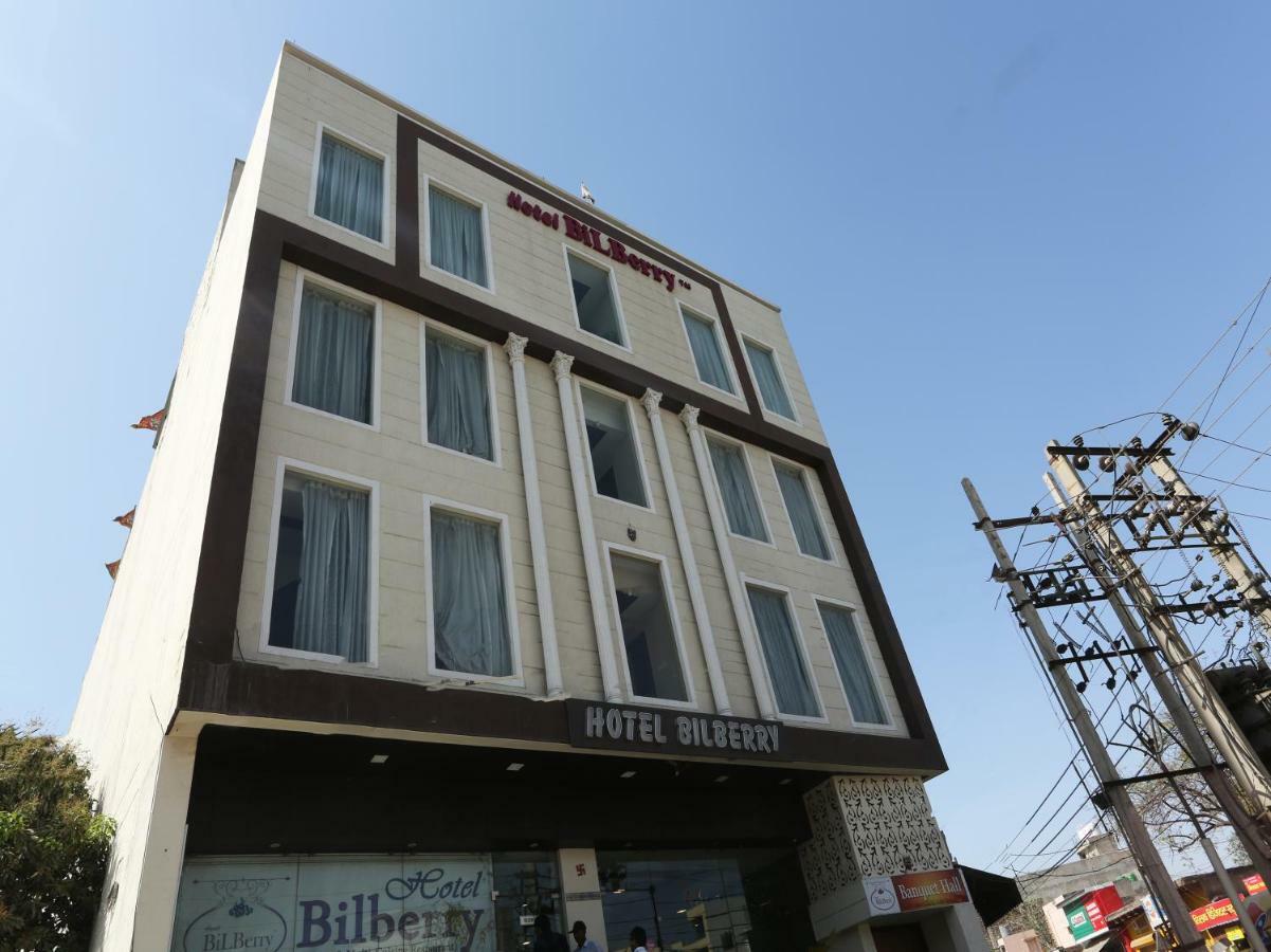 Bilberry Hotel Rewāri Eksteriør billede