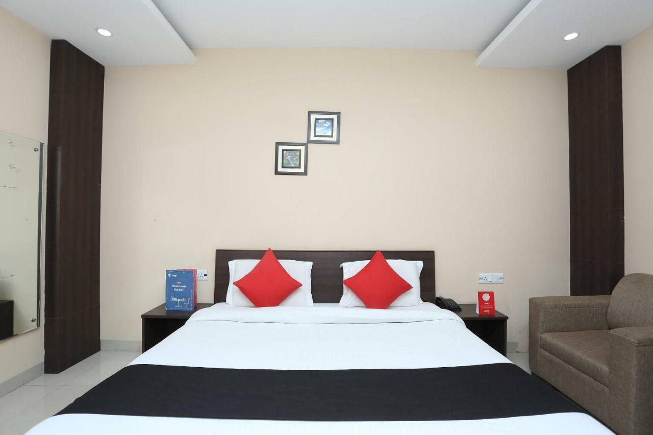 Bilberry Hotel Rewāri Eksteriør billede